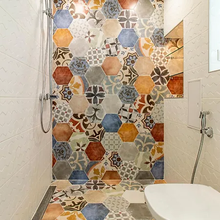 Inspired - Retreat Sofya